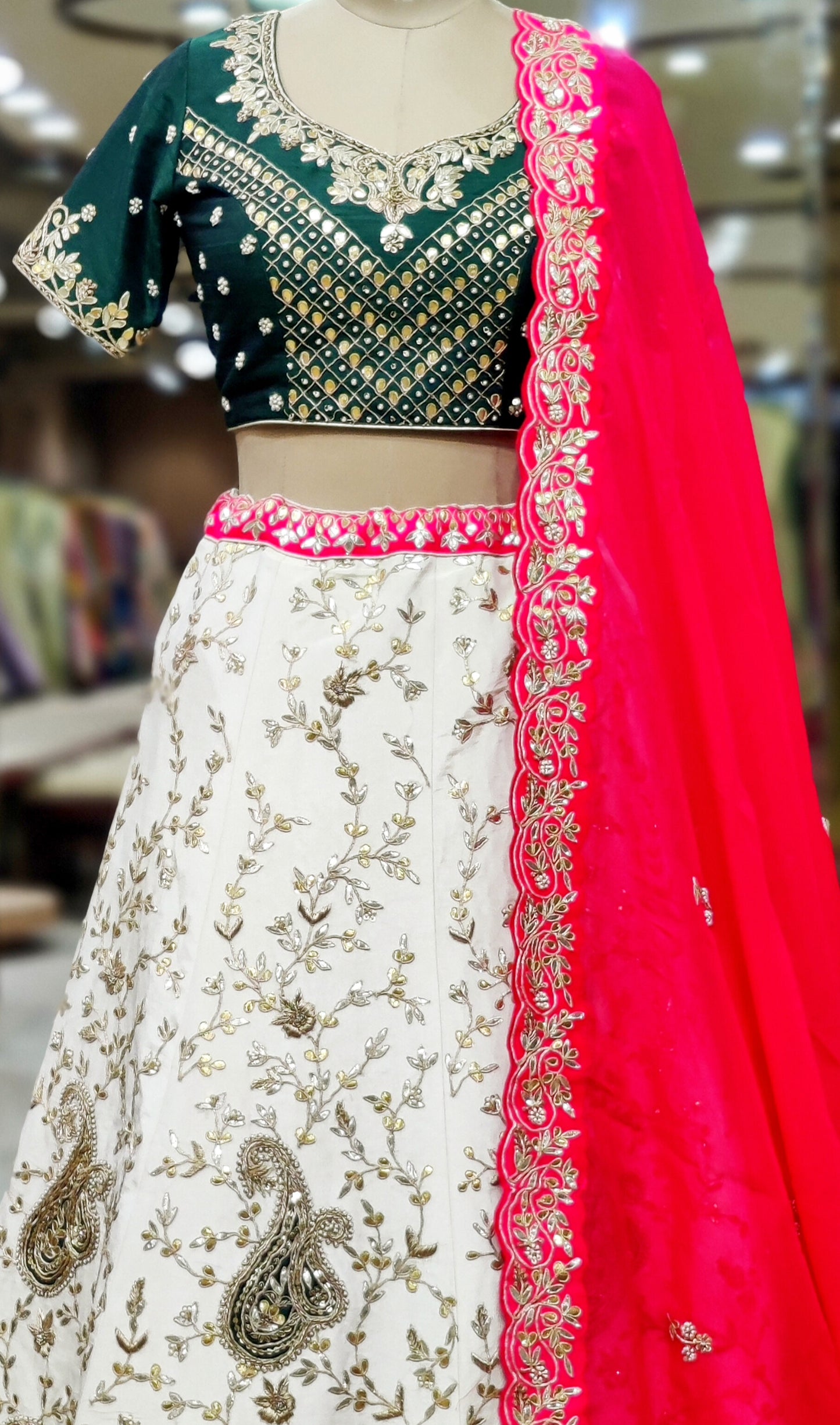 Regal Bottle Green & Off-White Lehenga Choli 💚🤍