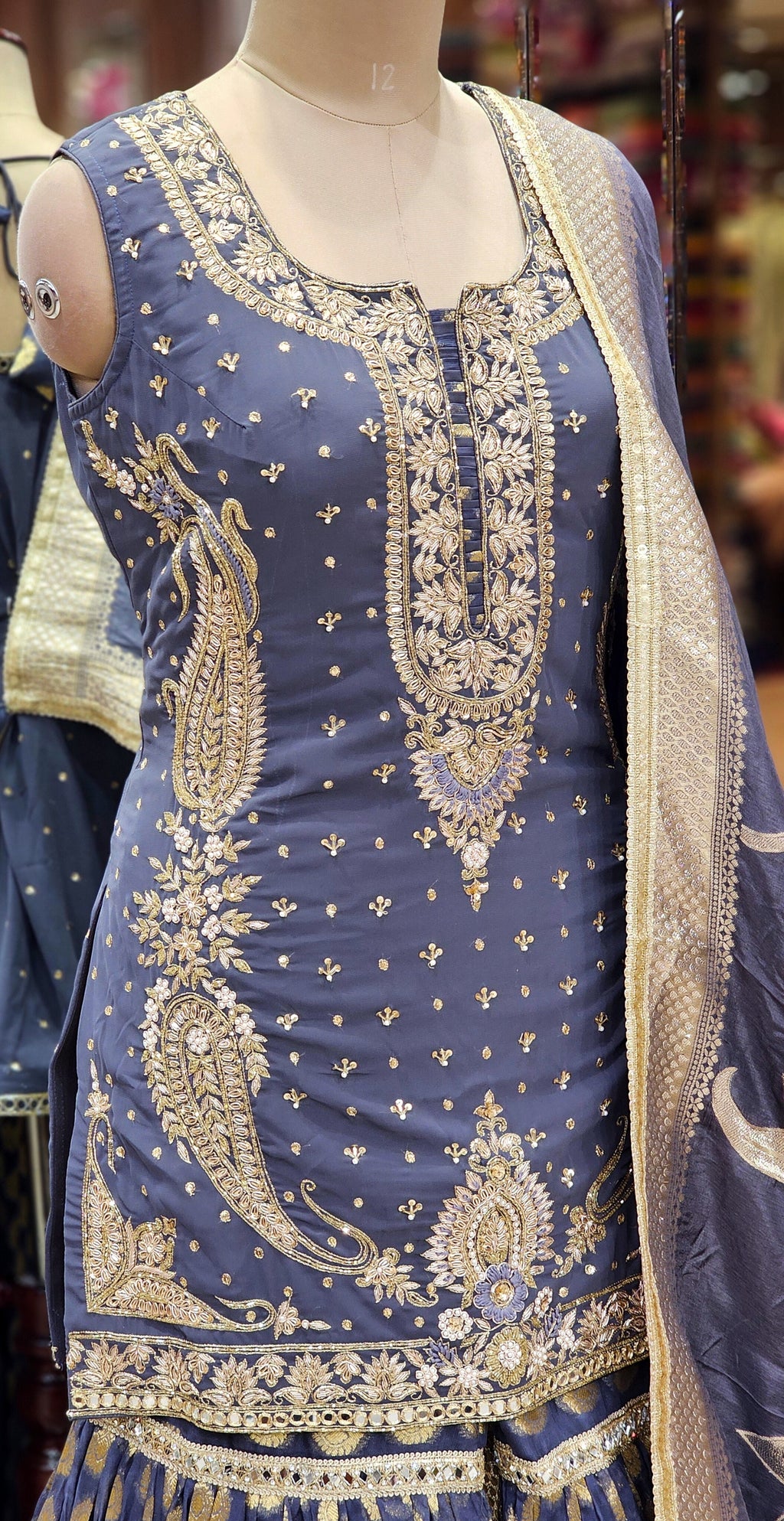 Smoky Elegance Luxe Gray Garara Suite