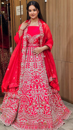 Imperial Red Bridal Ensemble – Exquisite Craftsmanship