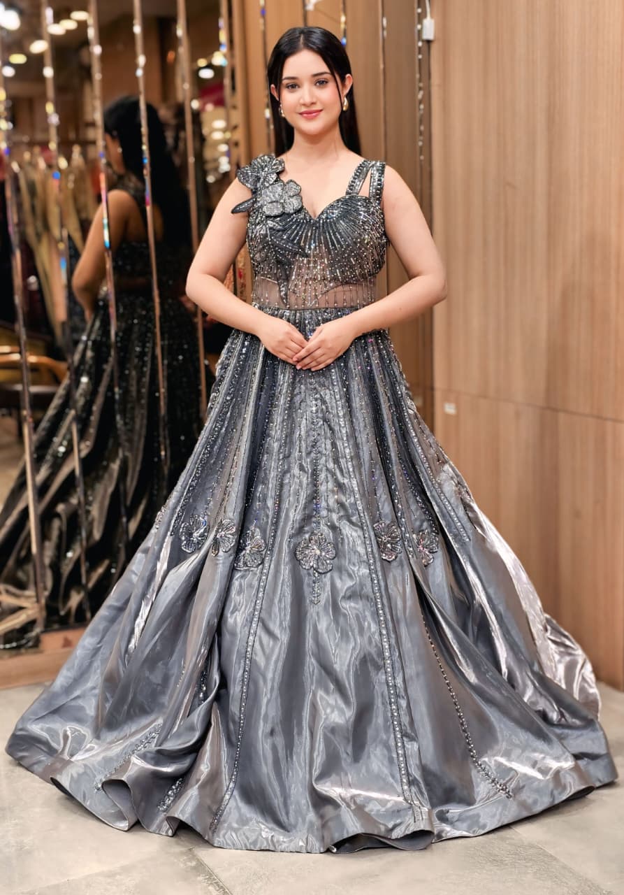 Glamour Night Party Wear Gown – By Saluja Store