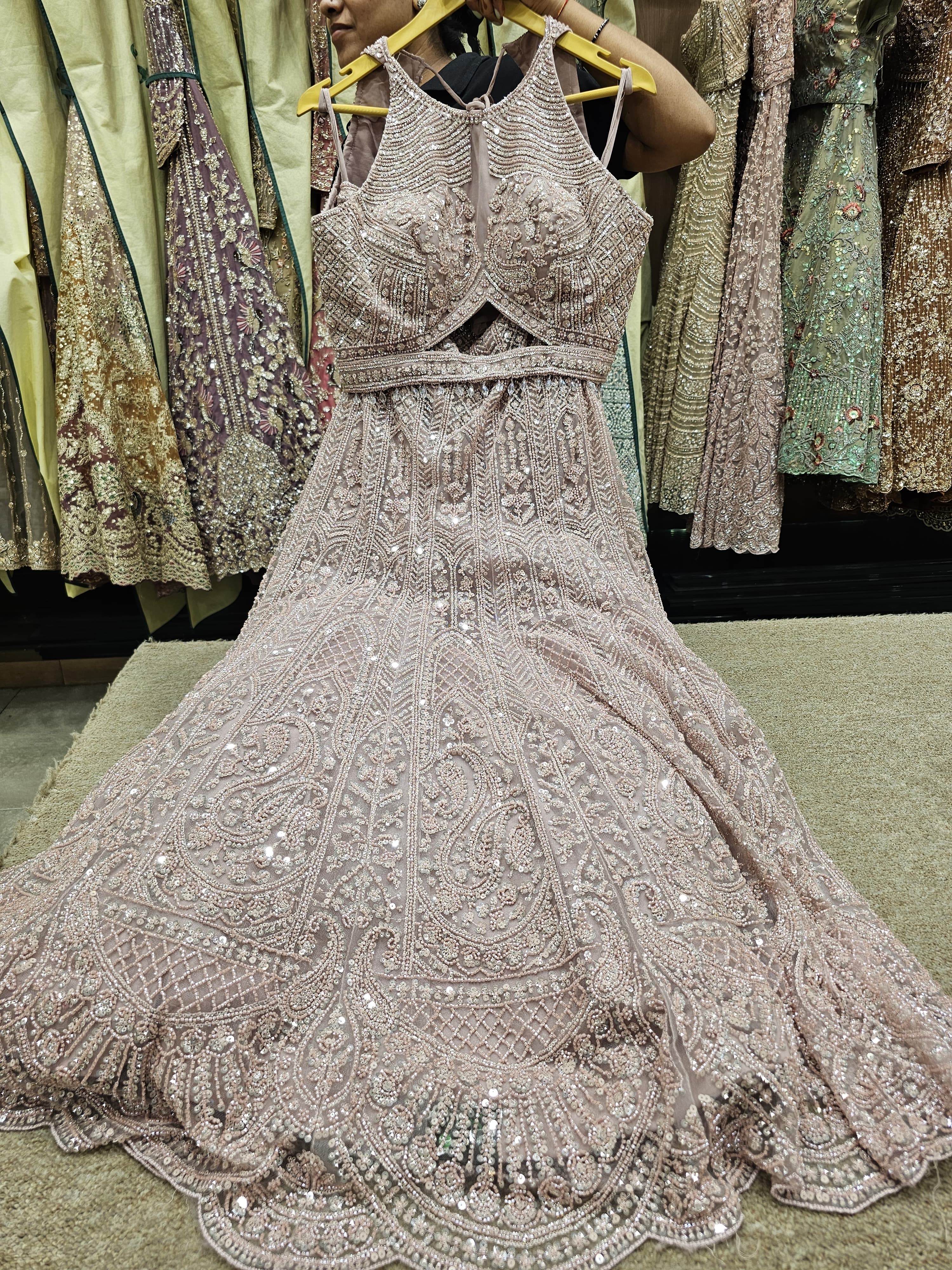 Ivory Blush Couture Lehenga – Saluja Store