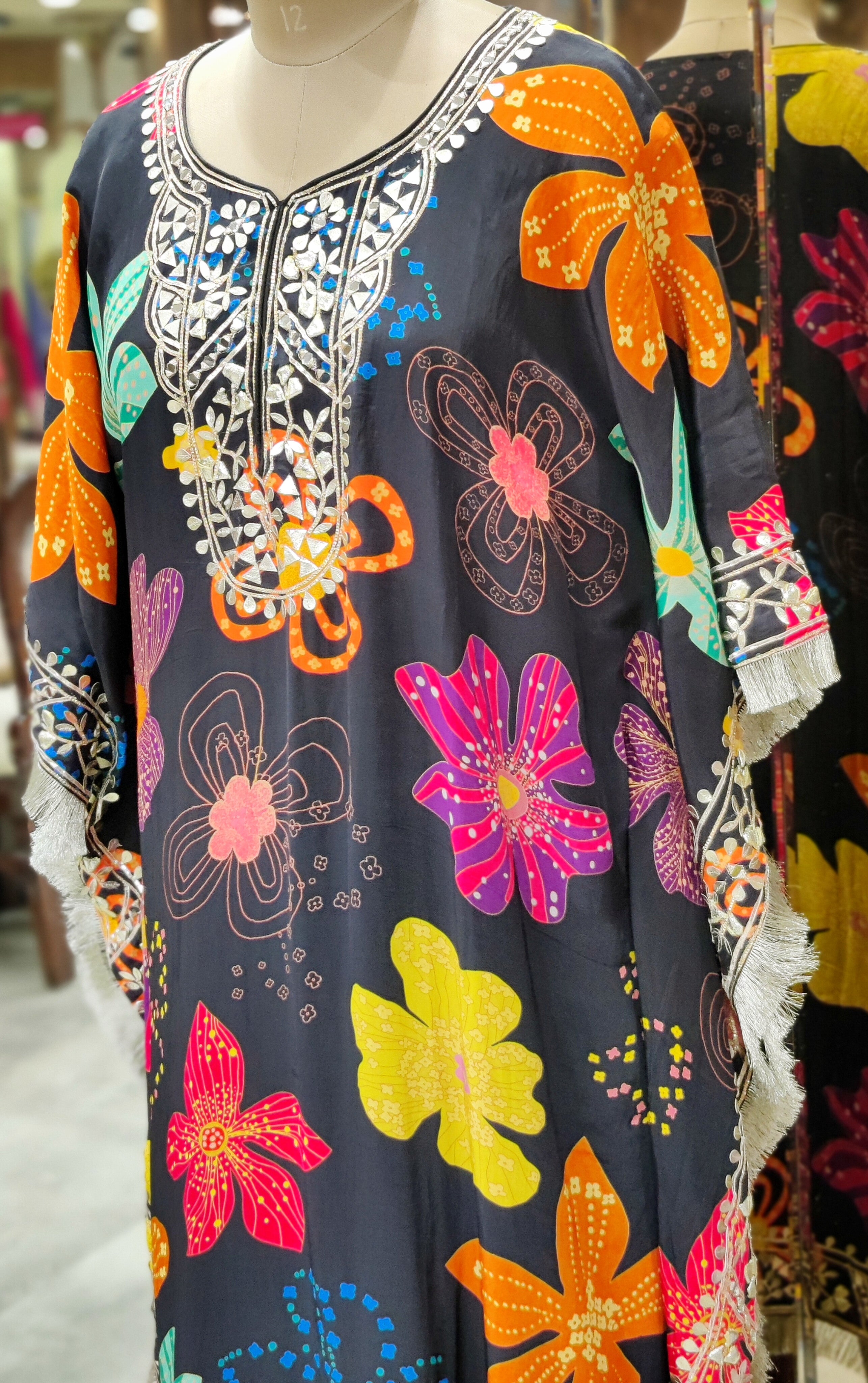 Black Kaftan Suit – Regal Elegance in Every Detail